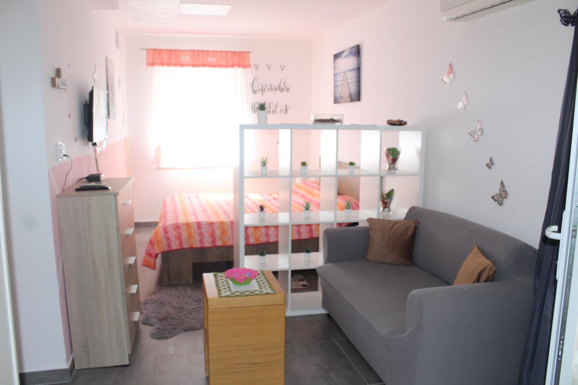 Apartmani Matija Opatija Exteriör bild